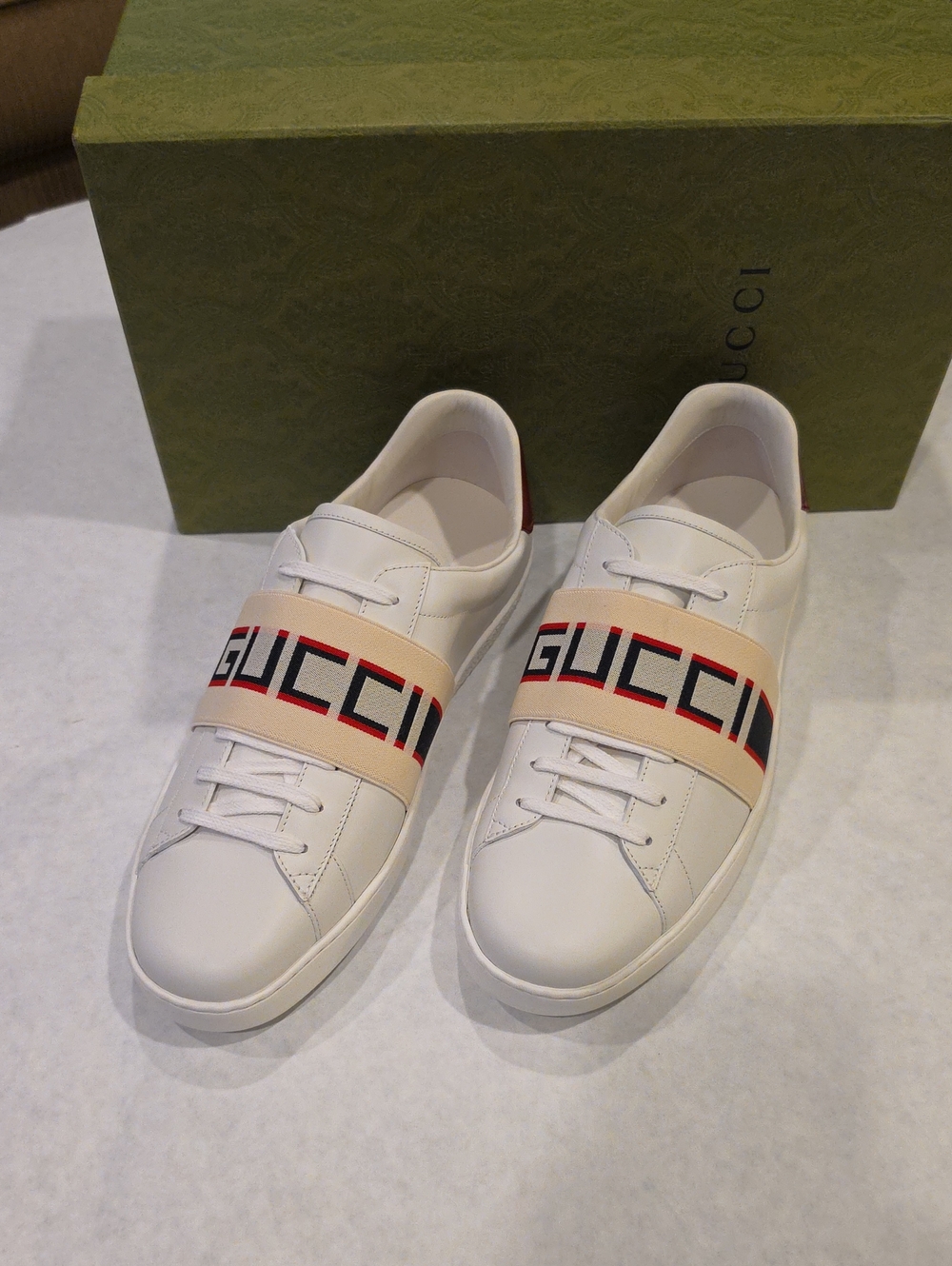 Gucci White Leather Sneakers with Beige Logo Band and Red-Black Accents